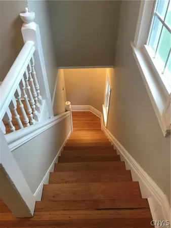 $1,900 | 1801 James Street, Unit 2, Syracuse, NY 13206