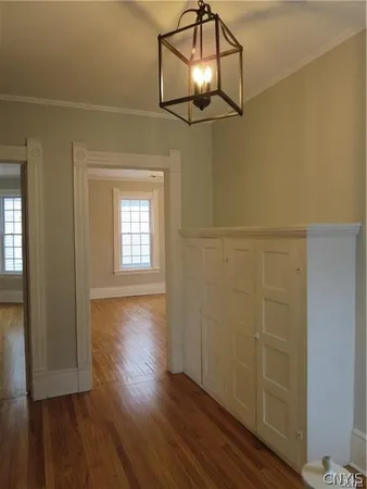 $1,900 | 1801 James Street, Unit 2, Syracuse, NY 13206