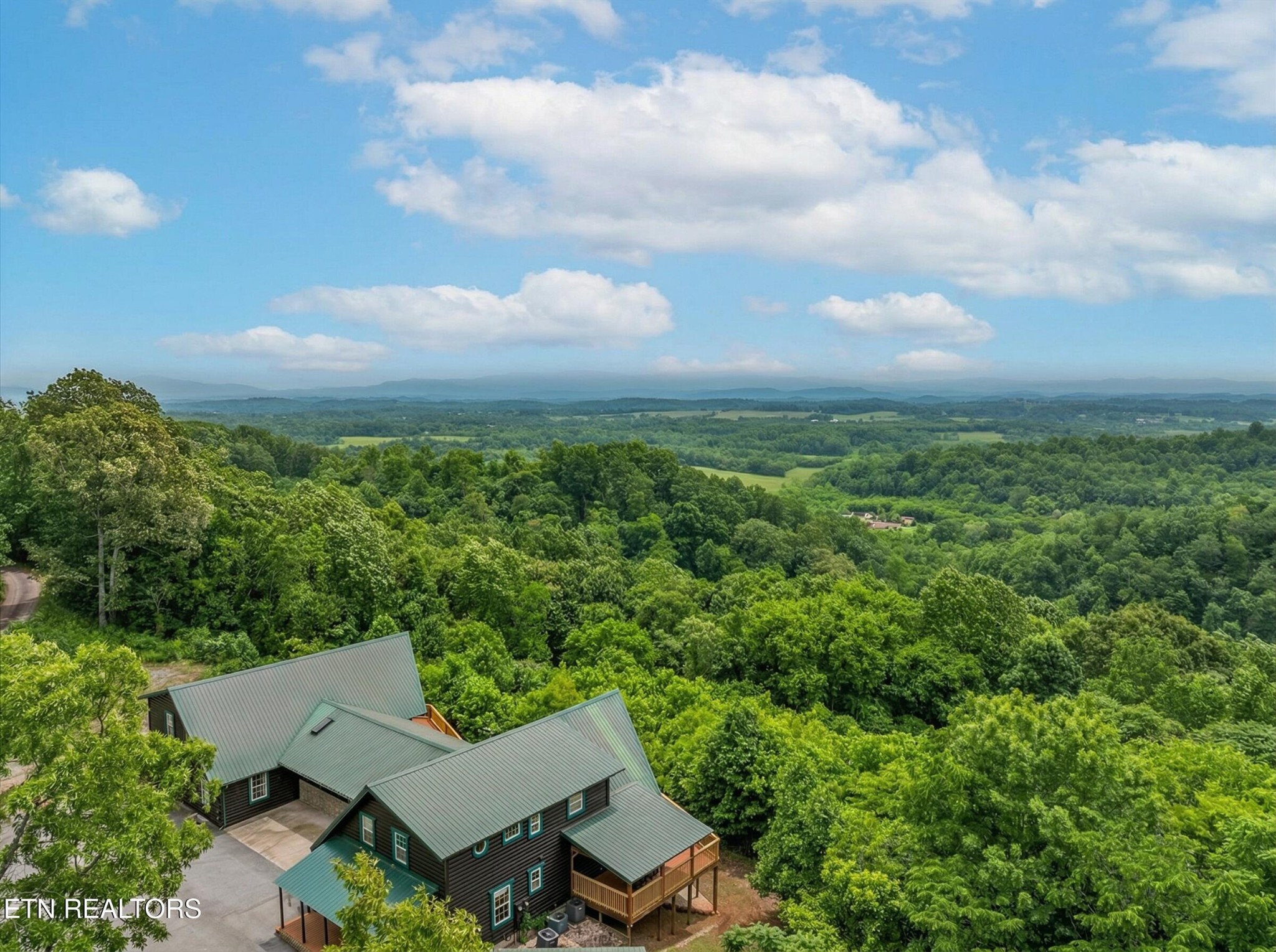 1750 Hiwassee Road Sweetwater, TN 37874 - Photo 5 of 60