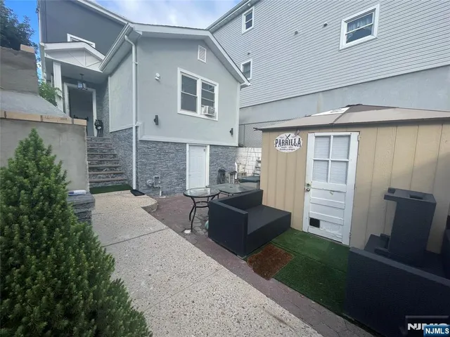 $799,000 | 445 Cliff Street, Fairview, NJ 07022