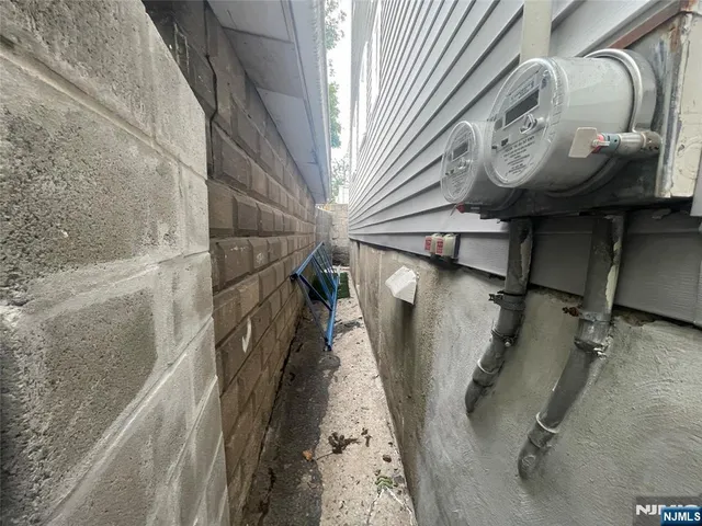 $799,000 | 445 Cliff Street, Fairview, NJ 07022