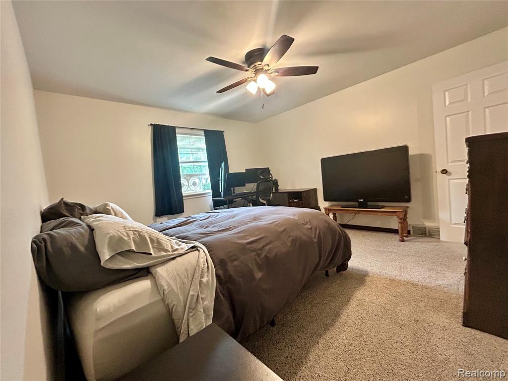 5143 North Georgetown Road Grand Blanc, MI 48439 - Photo 14 of 46 Gallery Image 14