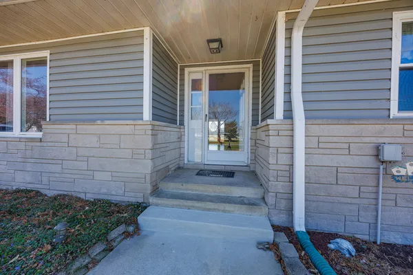 $189,900 | 130 Greenview Road, Centralia, IL 62801