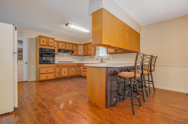 $189,900 | 130 Greenview Road, Centralia, IL 62801