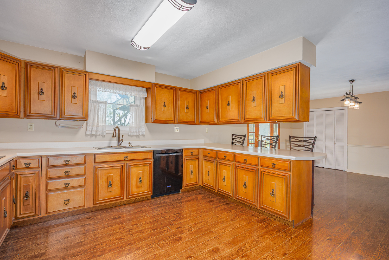 130 Greenview Road Centralia, IL 62801 - Photo 7 of 20