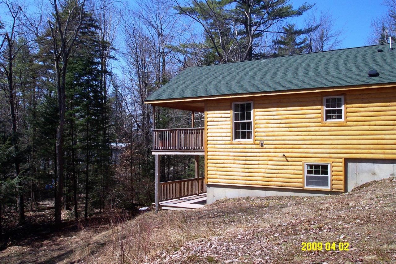 10 Calvin Road Hinsdale, MA 01235 - Photo 2 of 18 a front view of a house with garden