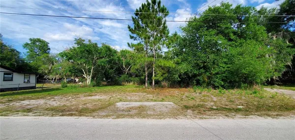 $89,900 | 355 Chinaberry Avenue, Oviedo, FL 32765
