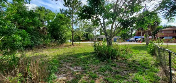 $89,900 | 355 Chinaberry Avenue, Oviedo, FL 32765