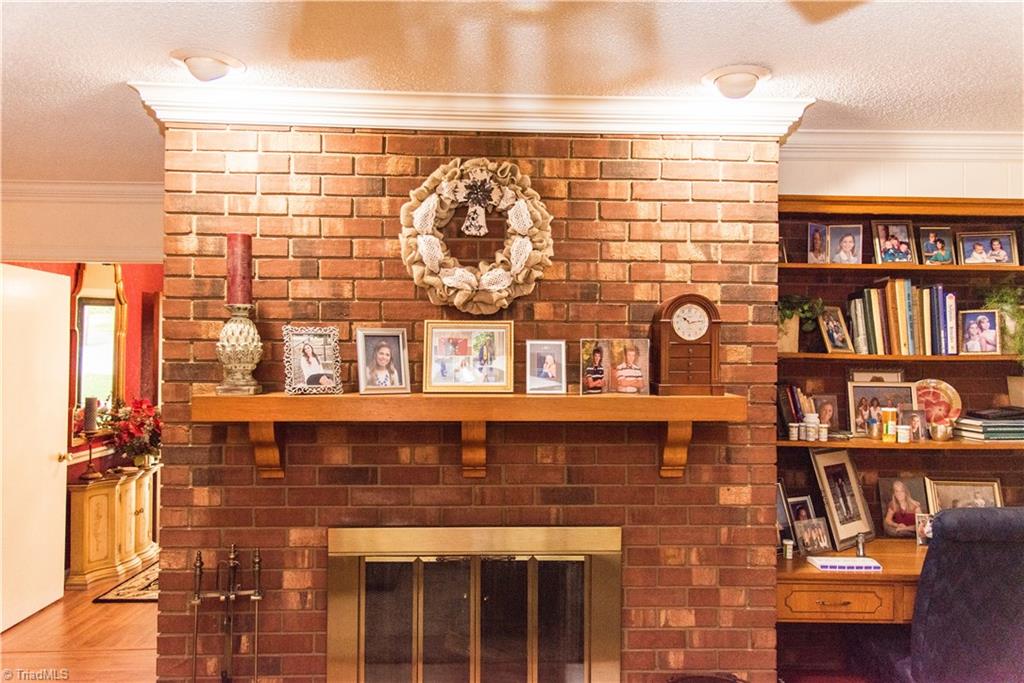 313 Ralph Drive Archdale, NC 27263 - Photo 6 of 21 Gallery Image 6