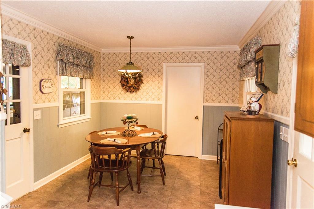 313 Ralph Drive Archdale, NC 27263 - Photo 7 of 21 Gallery Image 7