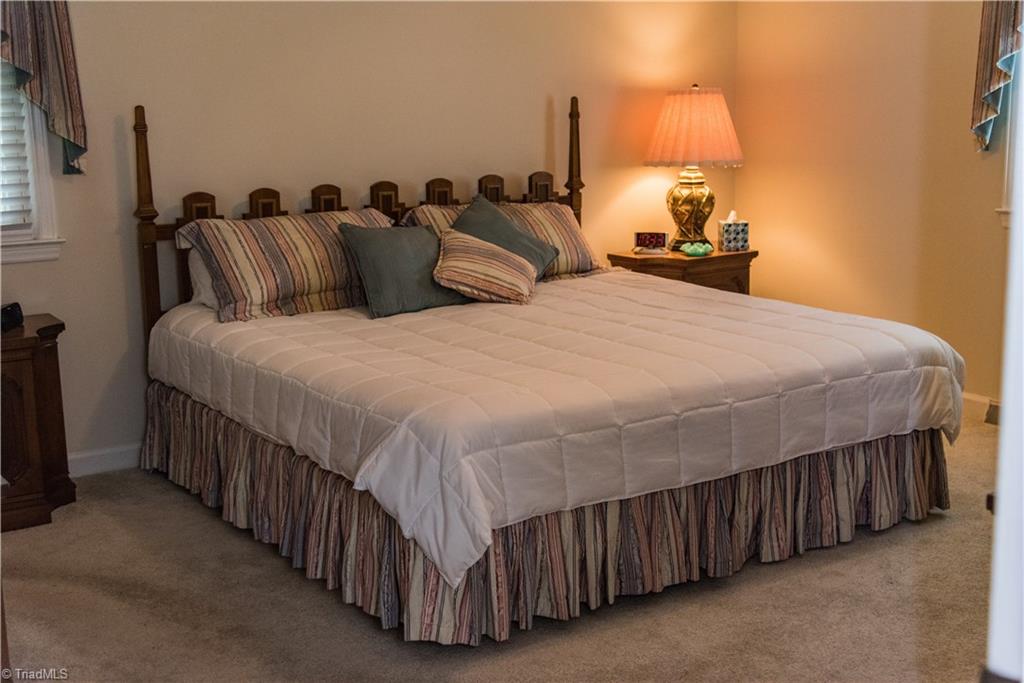 313 Ralph Drive Archdale, NC 27263 - Photo 10 of 21 Gallery Image 10