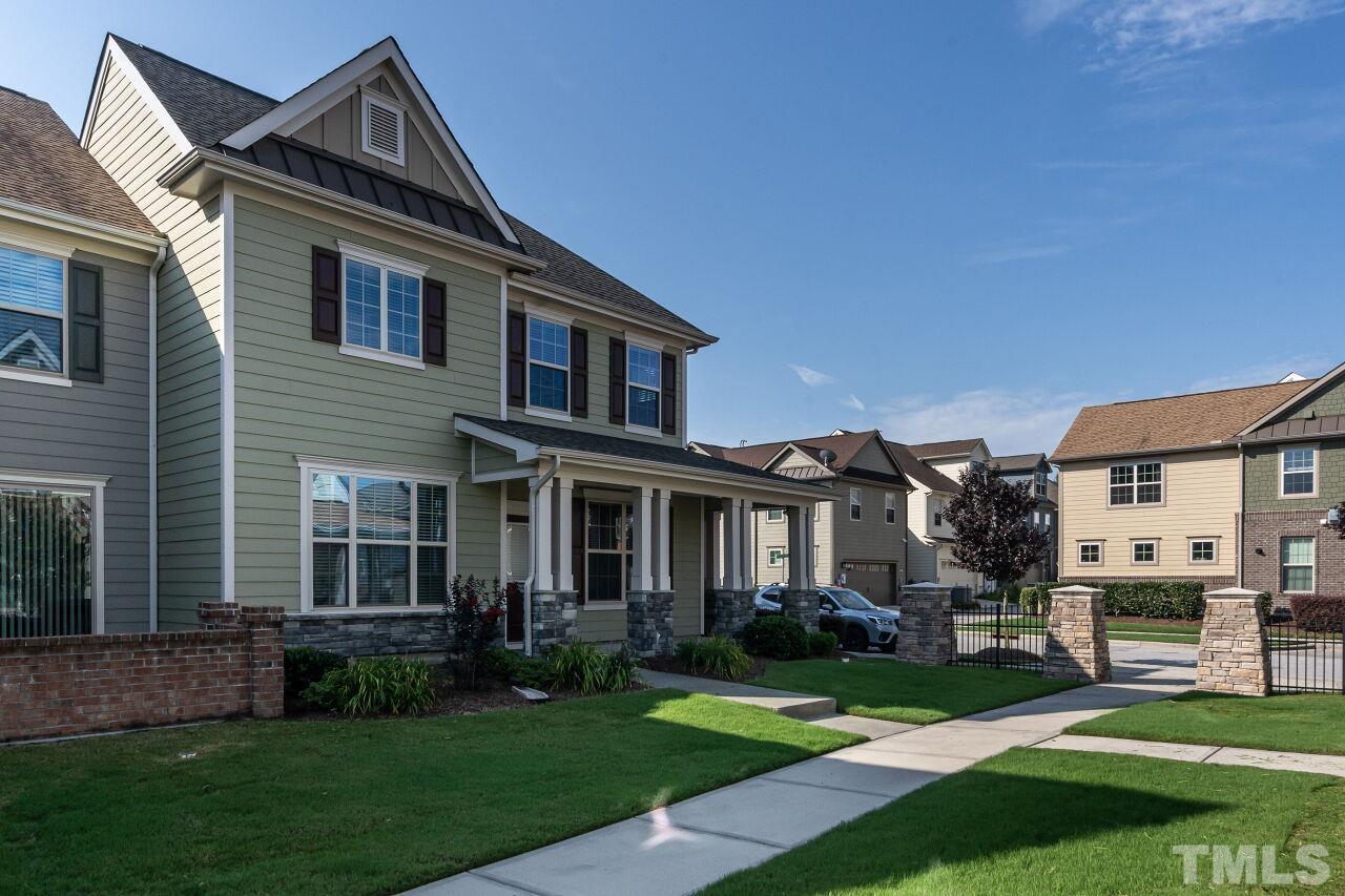 9106 Murrillo Walk Raleigh, NC 27617 - Photo 3 of 32 Gallery Image 3