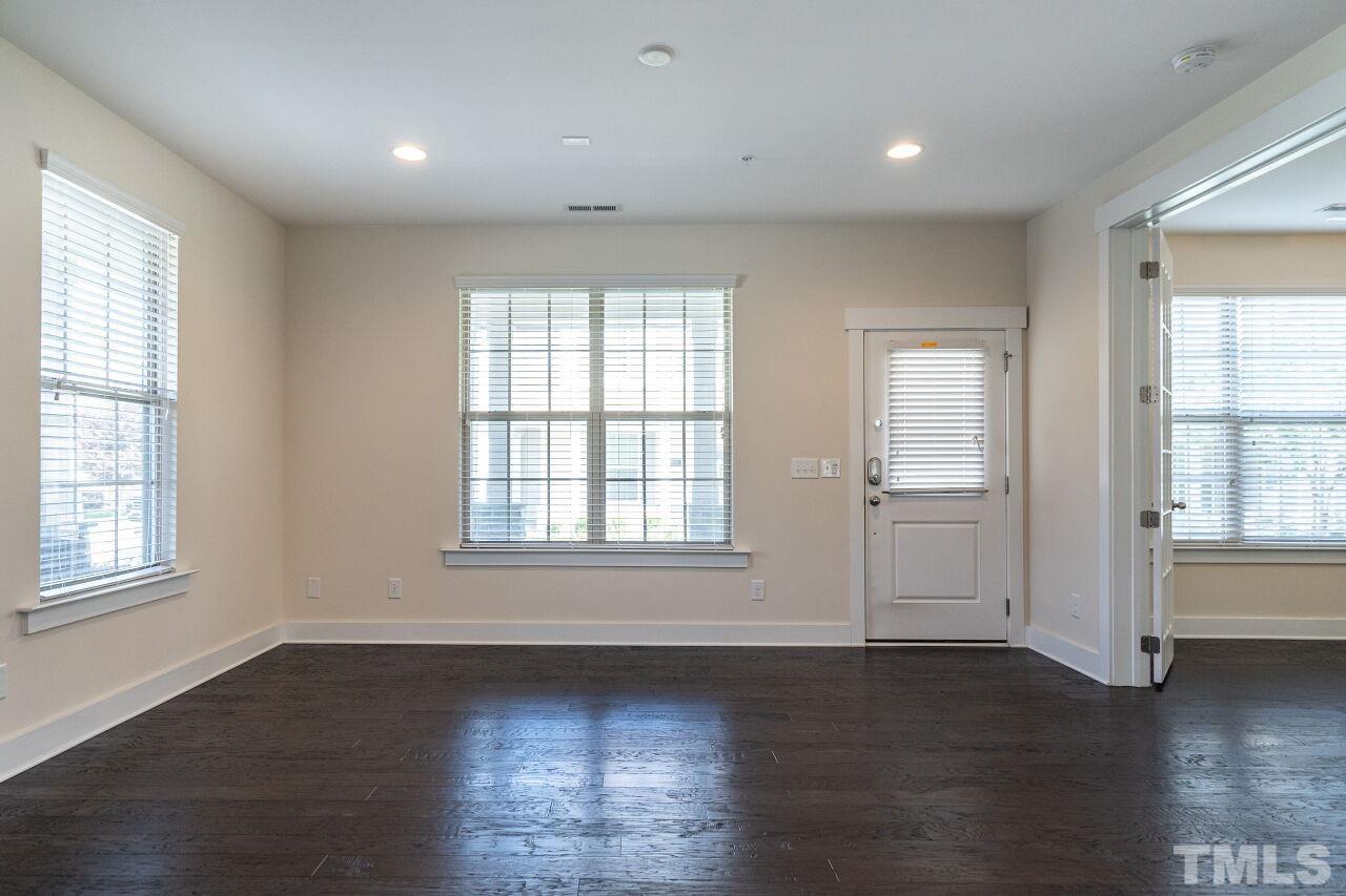 9106 Murrillo Walk Raleigh, NC 27617 - Photo 8 of 32 Gallery Image 8