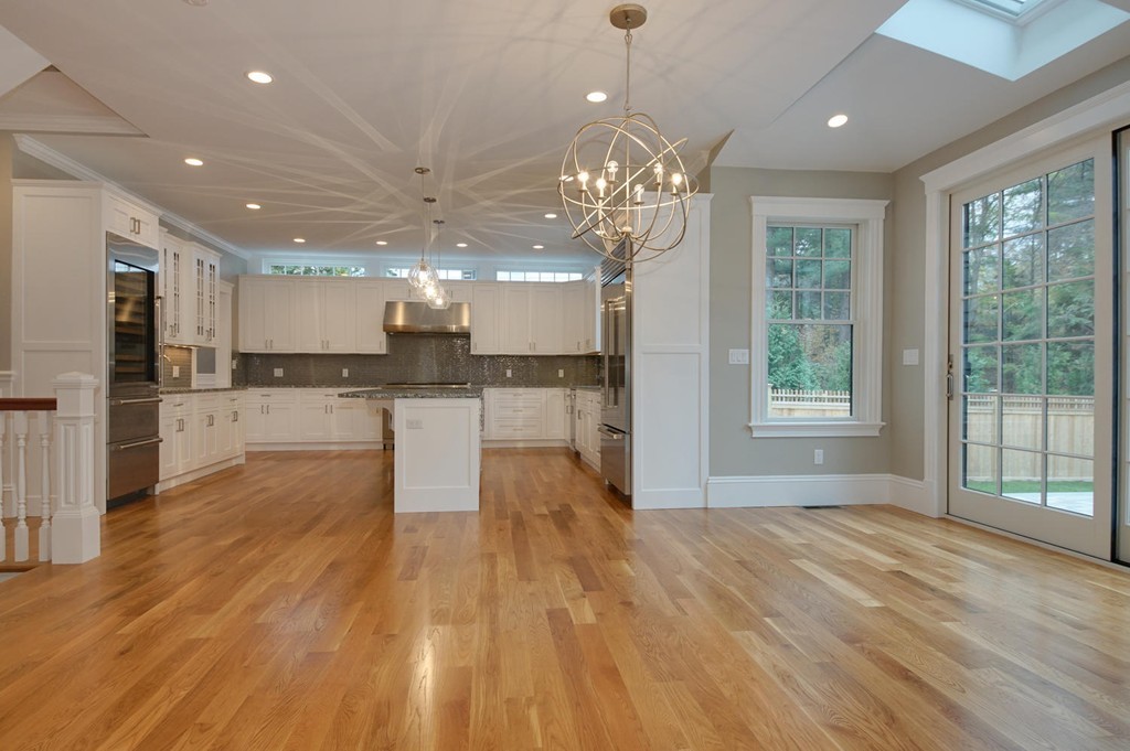 43 Upland Road Newton, MA 02468 - Photo 5 of 25