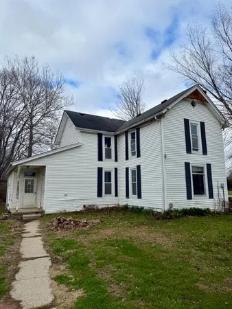 $190,000 | 6066 East State Road, Sunman, IN 47041