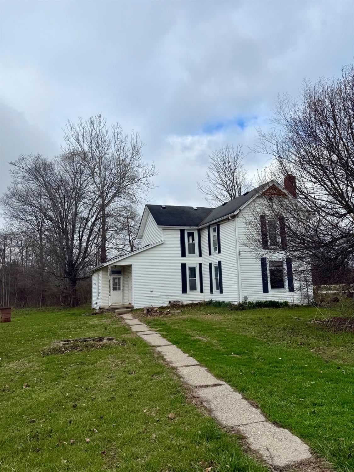 6066 East State Road Sunman, IN 47041 - Photo 2 of 29