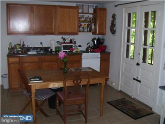 118 West Rittenhouse Street Philadelphia, PA 19144 - Photo 8 of 12 Unit #1