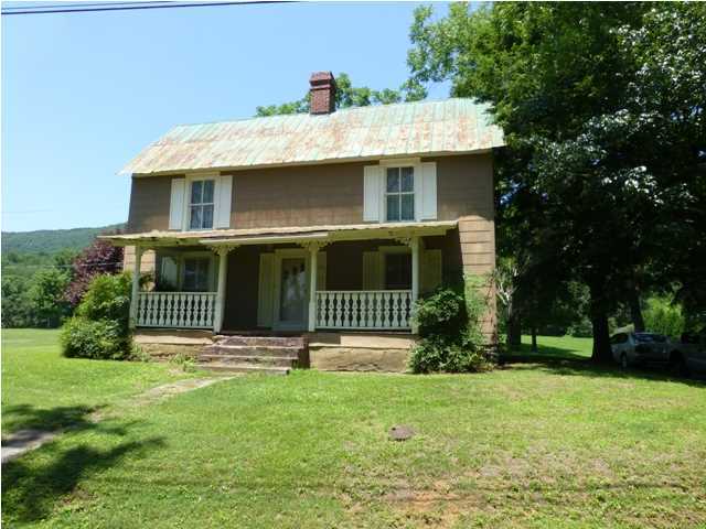 711 Barker Road Hixson, TN 37343 - Photo 1 of 7 Primary Photo