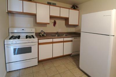 350 North Silverbell Road, Unit 30 Tucson, AZ 85745 - Photo 5 of 8