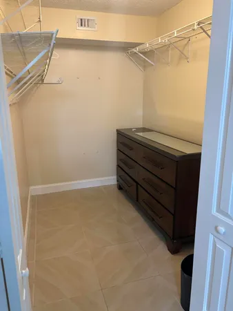 $2,600 | 9033 Wiles Road, Unit 102, Coral Springs, FL 33067