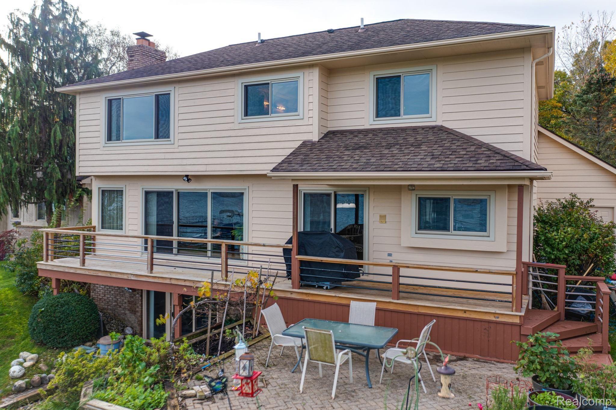 3508 Lexington Road Waterford, MI 48328 - Photo 29 of 38 17-web-or-mls-3508 Lexington Road-016.jpg