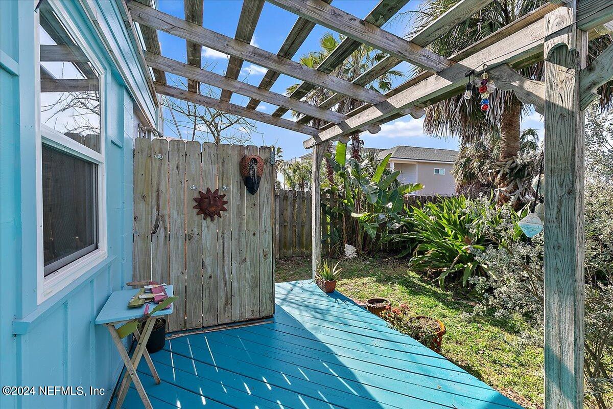 5705 Rudolph Avenue St. Augustine, FL 32080 - Photo 32 of 37 32-Outdoor Shower