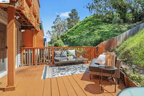 $1,188,000 | 109 Alta Vista Way, Daly City, CA 94014