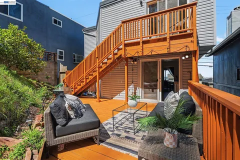 $1,188,000 | 109 Alta Vista Way, Daly City, CA 94014