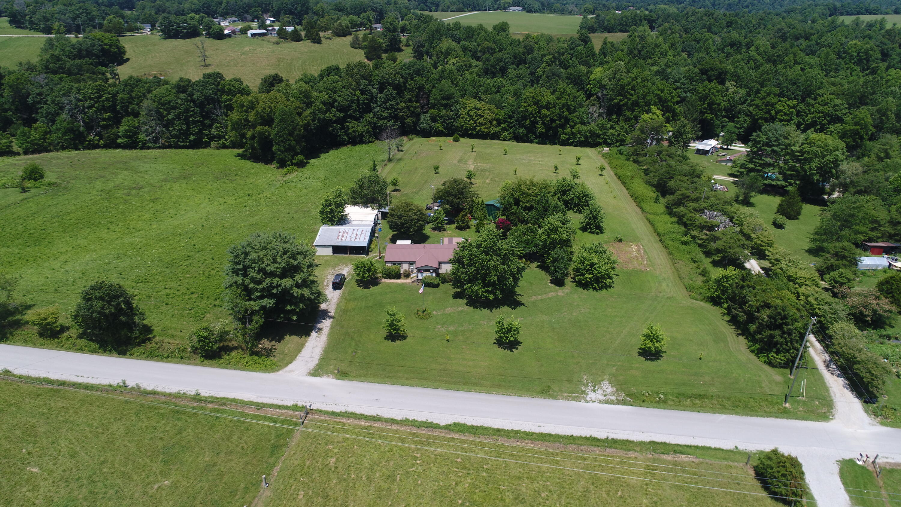 465 Piney Grove Road Nancy, KY 42544 - Photo 10 of 24 DJI_0399