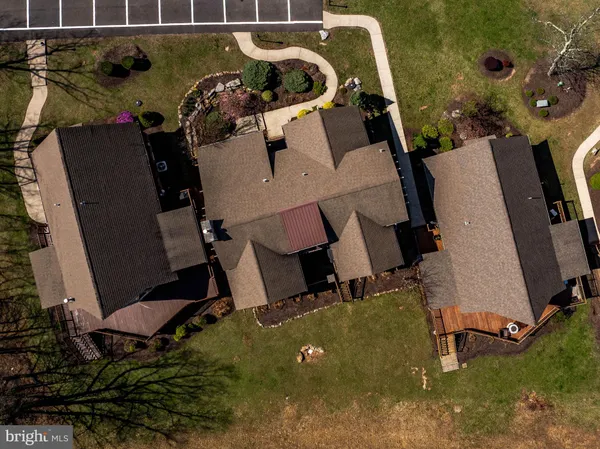 $429,000 | 18 Sugarloaf Lane, Hazleton, PA 18202