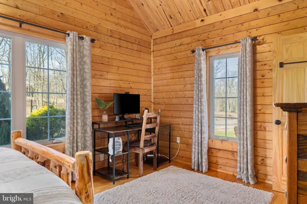 $429,000 | 18 Sugarloaf Lane, Hazleton, PA 18202