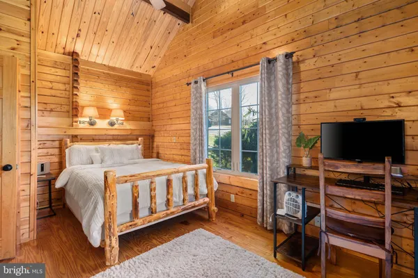 $429,000 | 18 Sugarloaf Lane, Hazleton, PA 18202