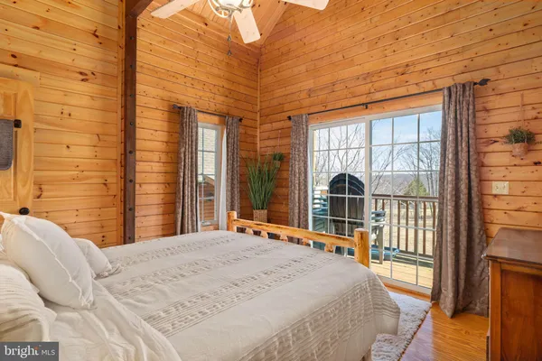 $429,000 | 18 Sugarloaf Lane, Hazleton, PA 18202