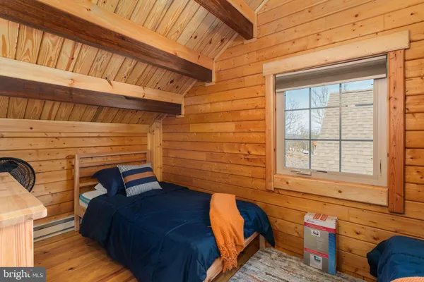 $429,000 | 18 Sugarloaf Lane, Hazleton, PA 18202