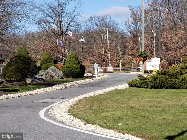 $429,000 | 18 Sugarloaf Lane, Hazleton, PA 18202