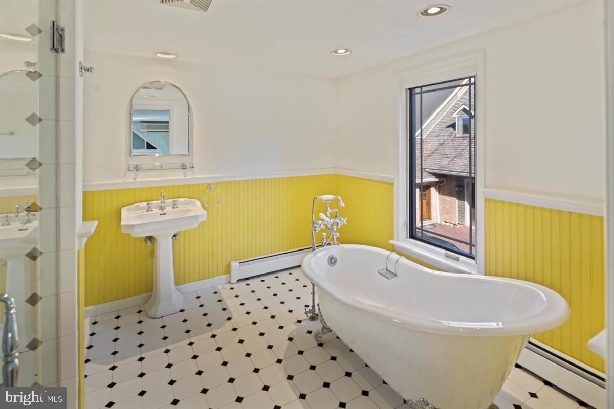 681 Upper Mainland Road Harleysville, PA 19438 - Photo 42 of 60 Gallery Image 42
