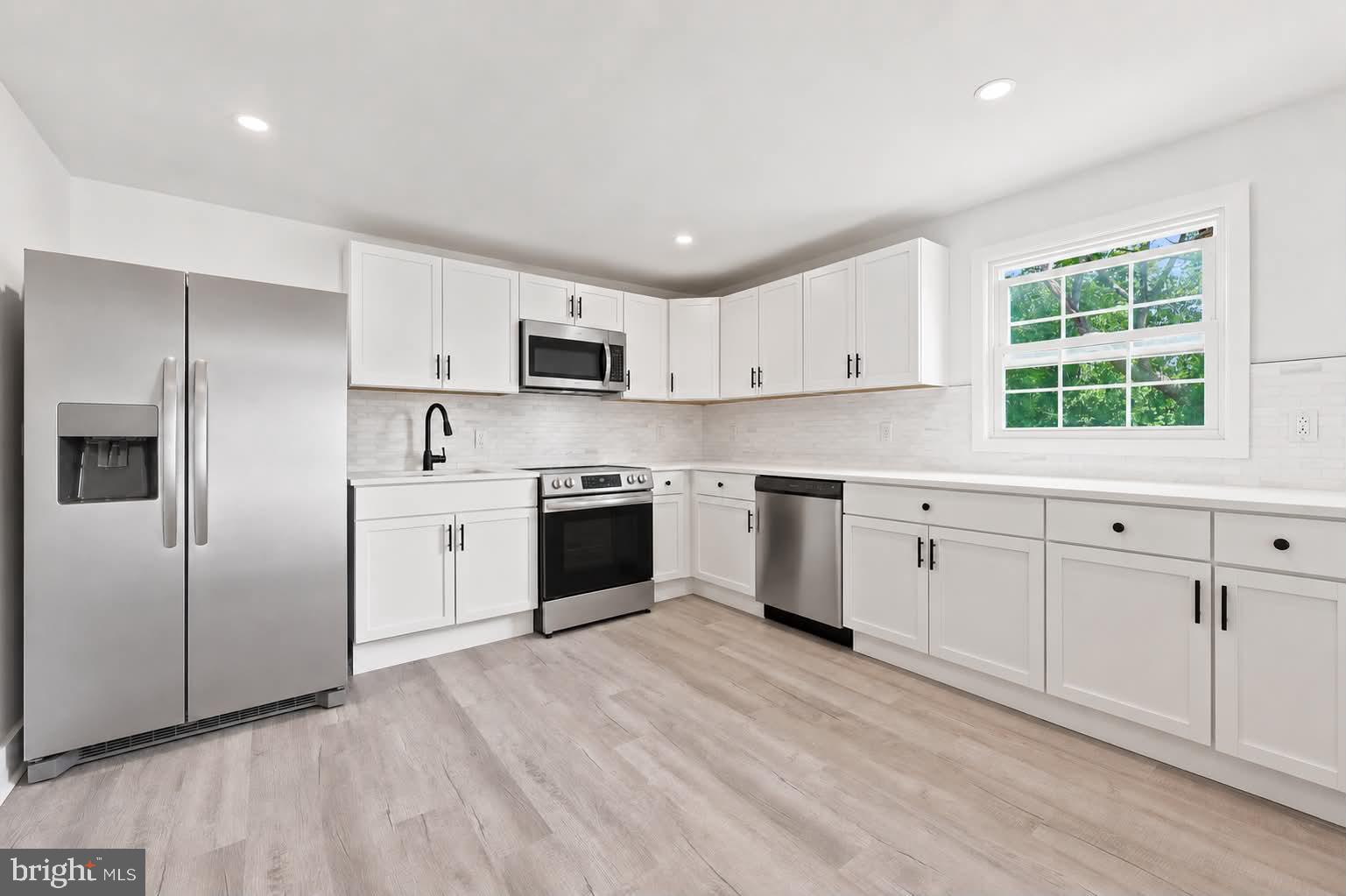 471 North Elmwood Road Marlton, NJ 08053 - Photo 2 of 26