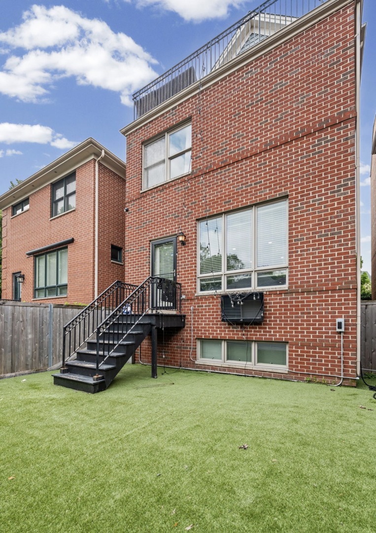 1302 West 33rd Street Chicago, IL 60608 - Photo 15 of 20