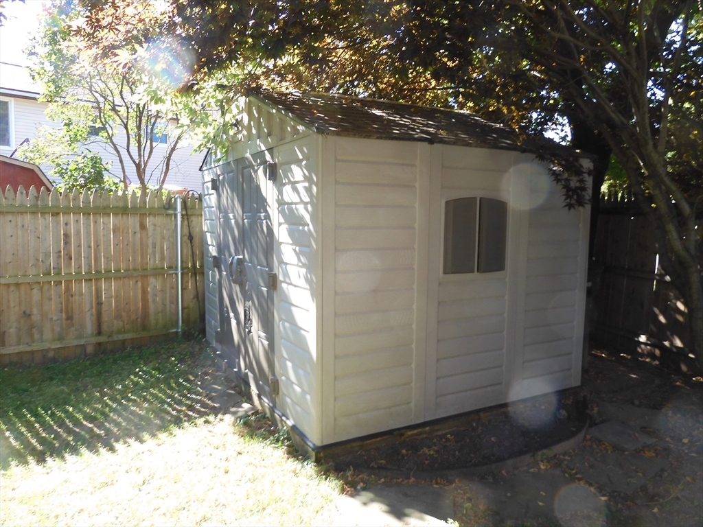 134 Old Ferry Road, Unit A Haverhill, MA 01830 - Photo 21 of 24 a view of a small yard