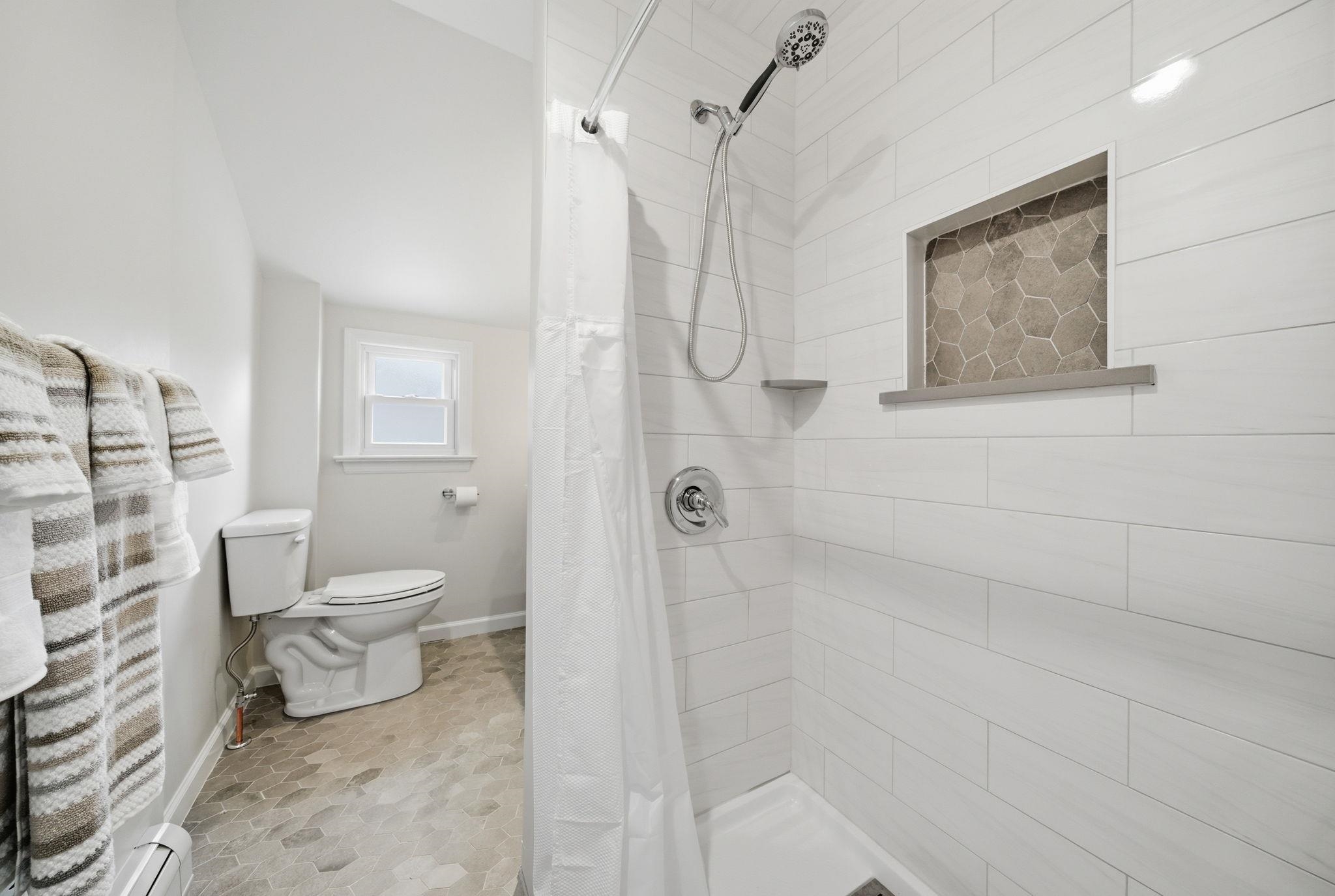 386 Kinderkamack Road Oradell, NJ 07649 - Photo 5 of 18