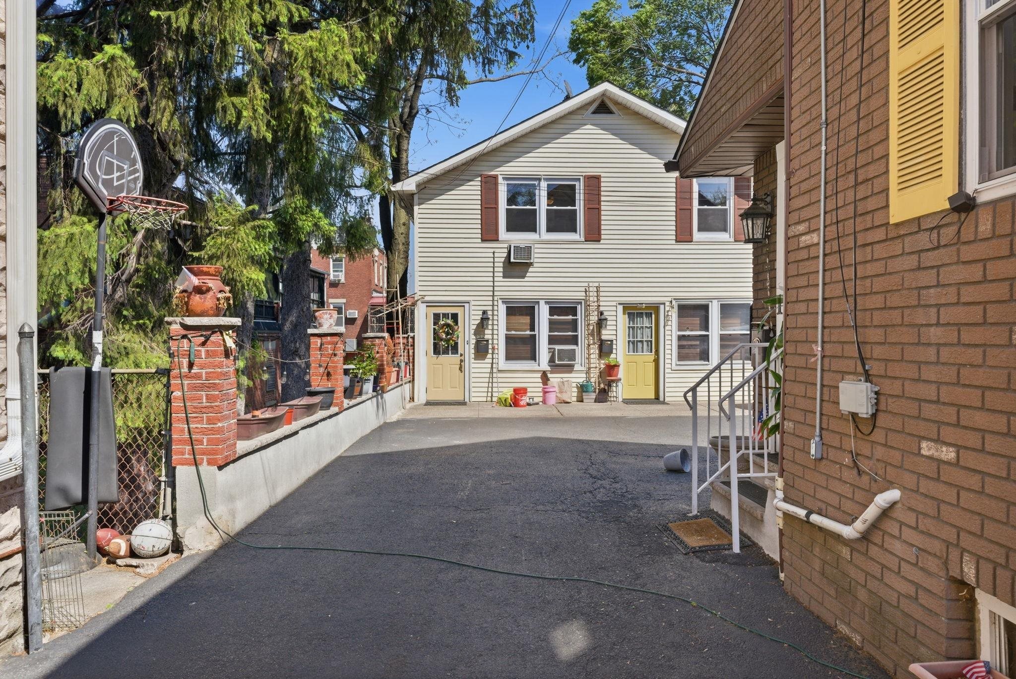 386 Kinderkamack Road Oradell, NJ 07649 - Photo 6 of 18