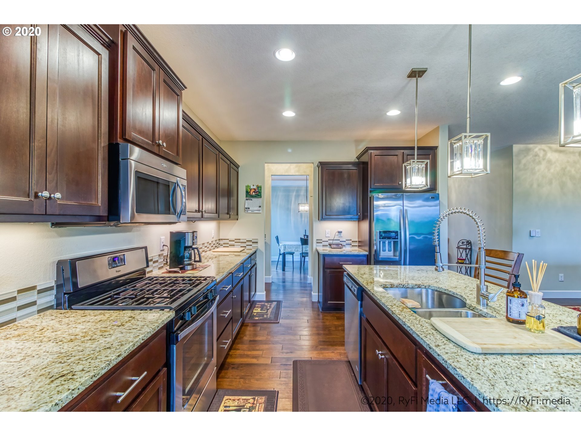 113 North 38th Place Ridgefield, WA 98642 - Photo 9 of 31 Gallery Image 9