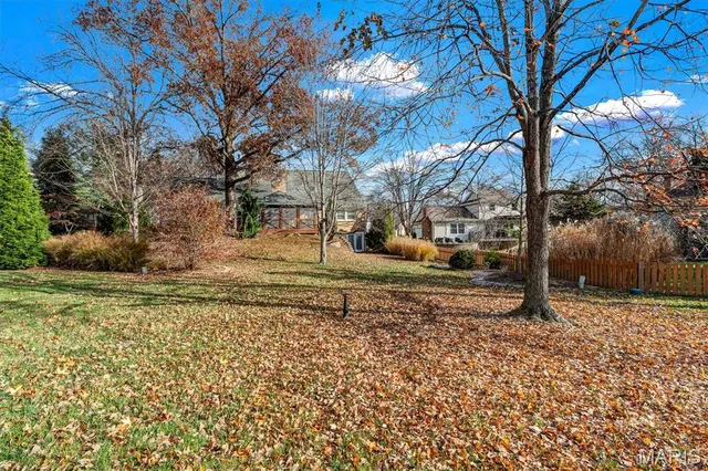 $430,000 | 2034 Emerald Crest Court, Chesterfield, MO 63017