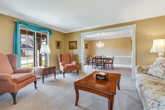 $430,000 | 2034 Emerald Crest Court, Chesterfield, MO 63017