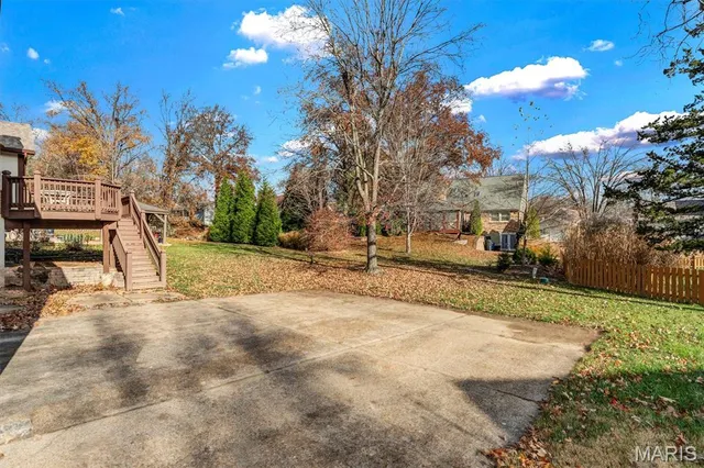 $430,000 | 2034 Emerald Crest Court, Chesterfield, MO 63017