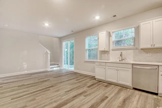 $2,500 | 3335 Moss Bridge Lane, Myrtle Beach, SC 29579