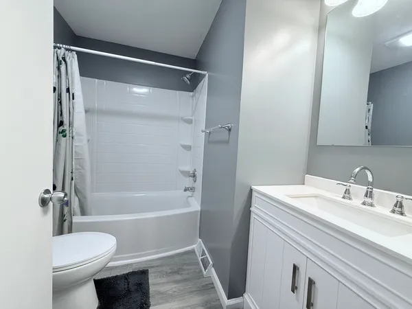 $184,900 | 311 East Allen Street, Farmer City, IL 61842