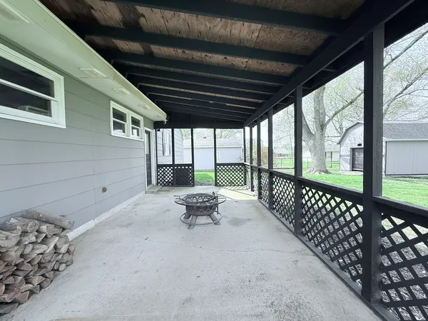 $184,900 | 311 East Allen Street, Farmer City, IL 61842