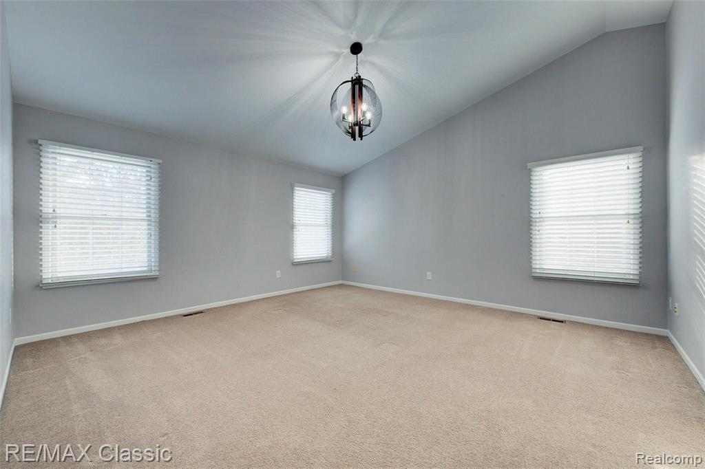 1014 Pointe Pl Boulevard Rochester, MI 48307 - Photo 52 of 80