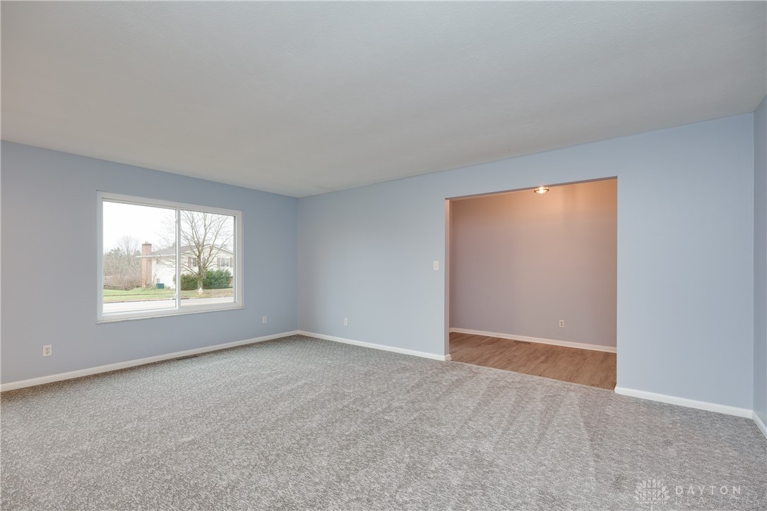 4204 Wagner Road Kettering, OH 45440 - Photo 8 of 58